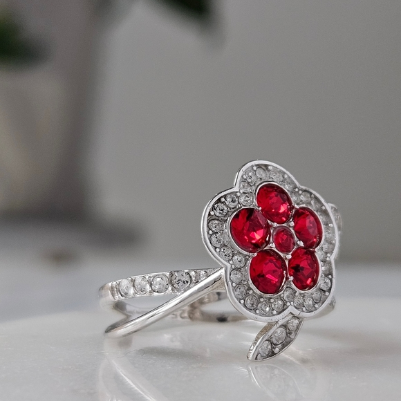 Red Flower Ring, 925 Sterling Silver Charmed Aroma - Picture 3 of 8